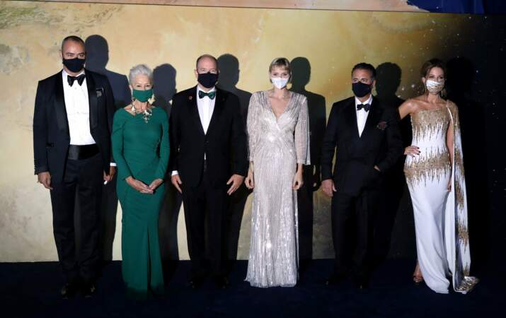 Saurez-vous les reconnaître derrière leurs masques ?!