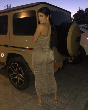 La robe de Kylie Jenner était très moulante.