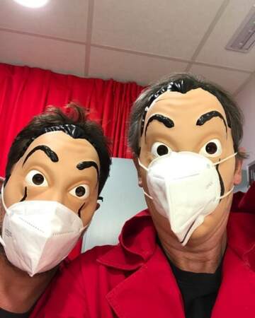 Pandémie oblige, même Dali se retrouve à porter le masque !
