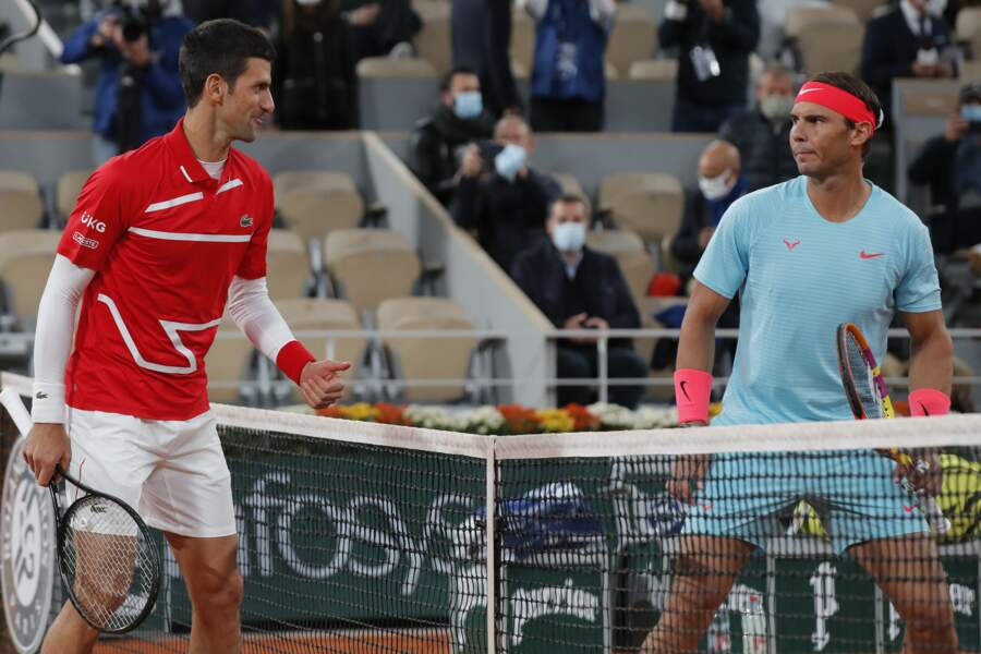 Le duel tant attendu : Rafael Nadal contre Novak Djokovic pour la finale homme de Roland-Garros.