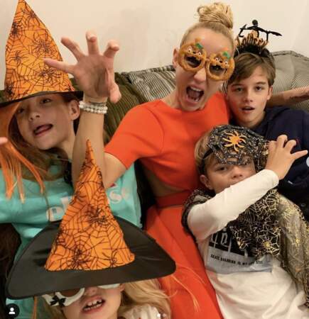 Elodie Gossuin fête Halloween en famille 