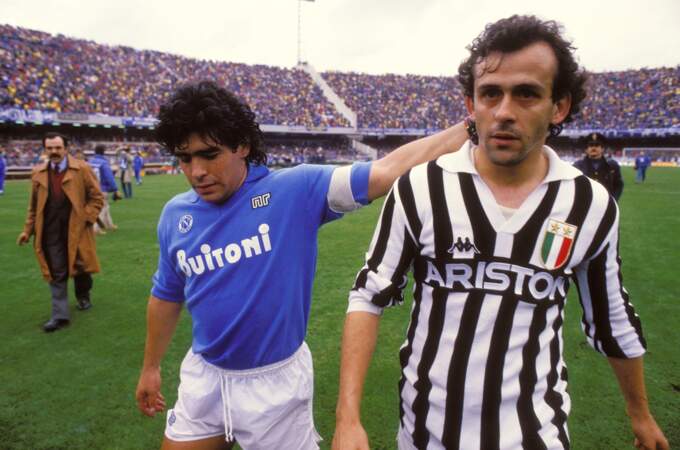 La rivalité Diego Maradona - Michel Platini, ici lors du match Naples -Juventus de mars 1987