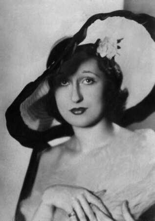 Miss France 1928 est Raymonde Allain