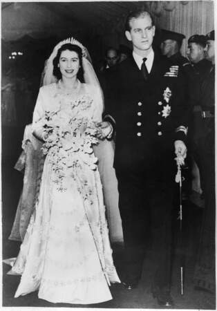 Le 20 novembre 1947, le prince Philip et la princesse Élisabeth se marient à l'abbaye de Westminster. Peu avant le mariage Philip se verra attribuer par le roi le prédicat d'altesse royale et sera fait Duc d'Edimbourg