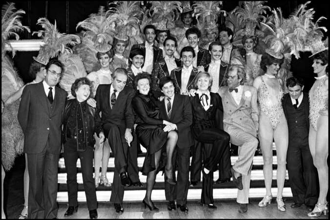 En 1981, elle est sur la scène du Lido entourée de Thierry Le Lhuron, Nicole Croisille et Michou.