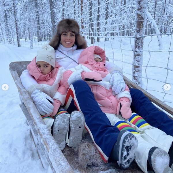 Georgina Rodriguez et ses filles Eva et Alana étaient bien couvertes au Pôle Nord.