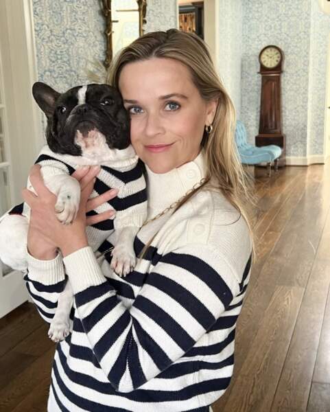 Reese Witherspoon et son chien étaient assortis.