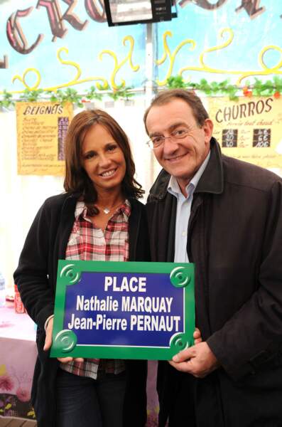 2010 - Jean-Pierre Pernaut et Nathalie Marquay inaugurent la place à leur nom à la Foire du trône