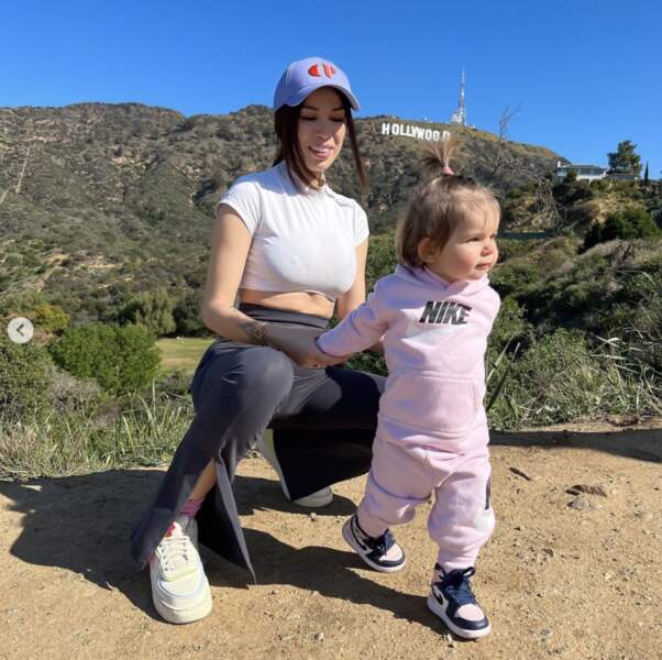La youtubeuse Noémie MakeUp Touch s'est rendue à Hollywood avec sa fille.