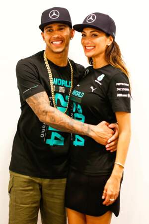 Le pilote de Formule 1 Lewis Hamilton a été en couple avec Nicole Scherzinger, qui a notamment remporté "Popstars" et "Danse avec les Stars"