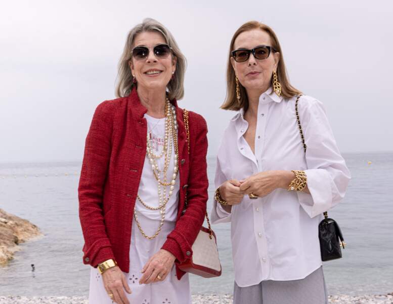 Deux belles-mamans réunies : Caroline de Monaco et Carole Bouquet.