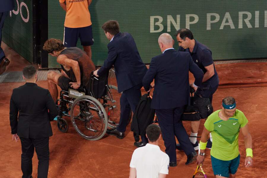 L'événement du match fut la blessure d'Alexander Zverev qui a été contraint d'abandonner face à Rafael Nadal. 