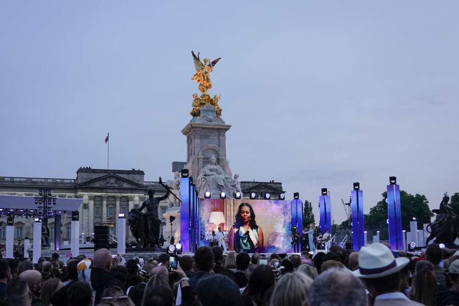 Michelle Obama est apparue sur l'écran géant