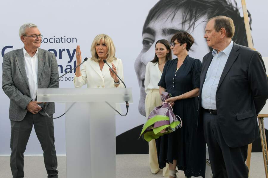 La Première dame salue le travail de l'association Grégory Lemarchal