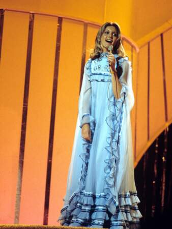 En 1974, elle représente l'Angleterre au concours de l'Eurovision. Elle termine 4ème, le concours étant remporté par Abba et sa chanson Waterloo