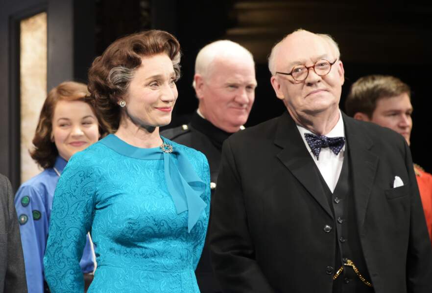 Kristin Scott Thomas et David Calder interprètent Elizabeth et Churchill dans la pièce de théâtre londonienne The Audience (2015)