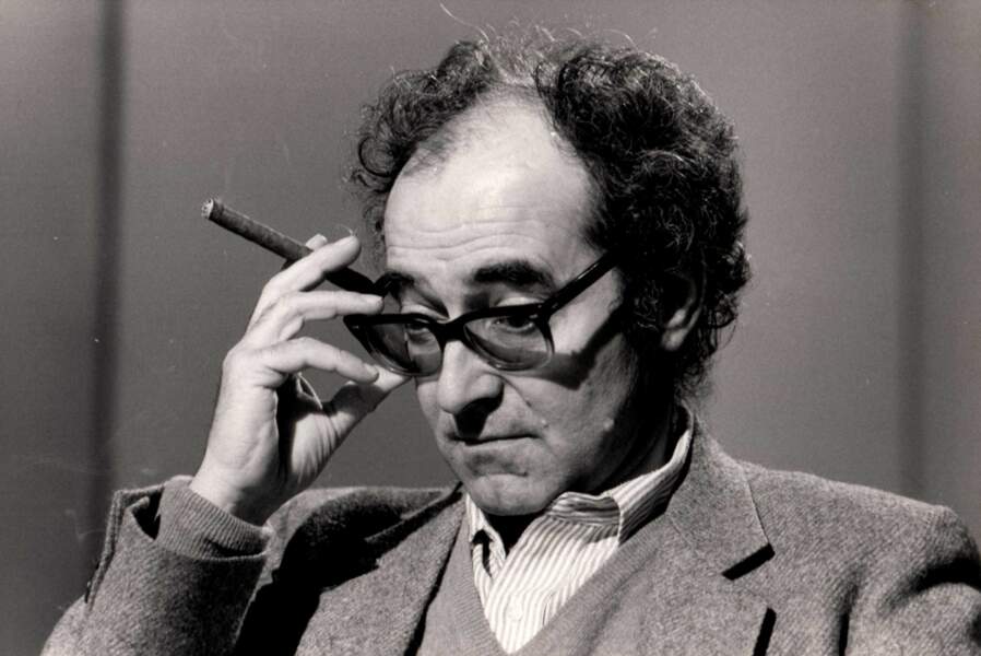 Jean Luc Godard en 1983, avec un truc qui lui est cher : son fameux cigare ! (et c'était à la télévision !)