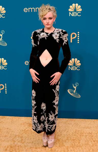 Julia Garner était de la fête, elle en a profité pour récupérer son prix de meilleur second rôle féminin dans une série dramatique pour Ozark.