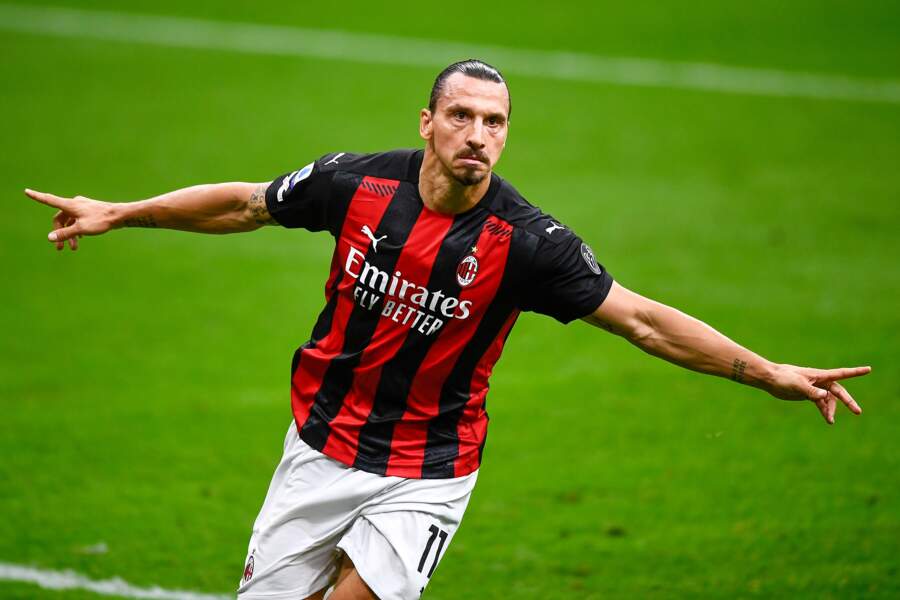 En janvier 2021, Zlatan Ibrahimovic fait son grand retour au Milan AC où il joue encore aujourd’hui