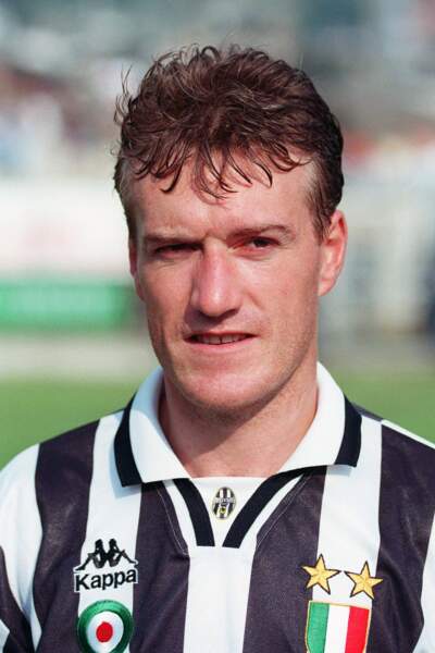 Il était alors joueur de la Juventus Turin (Italie) depuis 1994