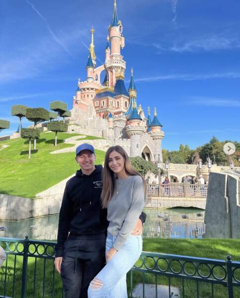 Florian Thauvin et Charlotte Pirroni ont rendu visite à Mickey.