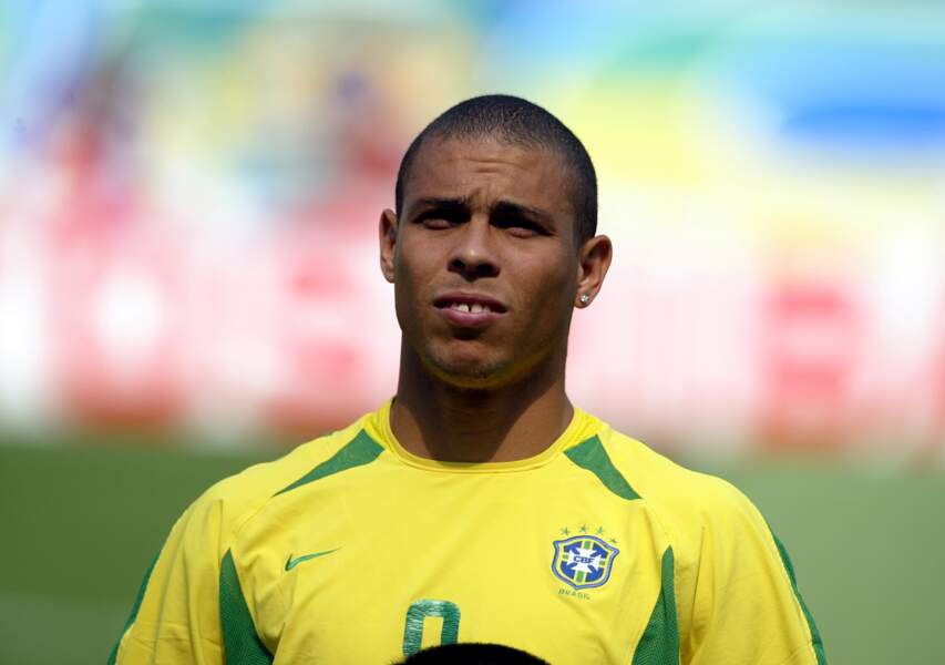 Le Brésilien Ronaldo est deuxième avec 15 buts en quatre éditions disputées