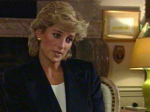 L'interview télévisée scandaleuse accordée par Diana à la BBC.