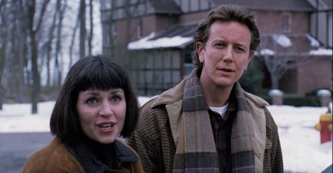 Les acteurs Wendy Crewson et Judge Reinhold ont tous les deux joué dans les 3 films de la saga : Super Noël, Hyper Noël et Super Noël 3.