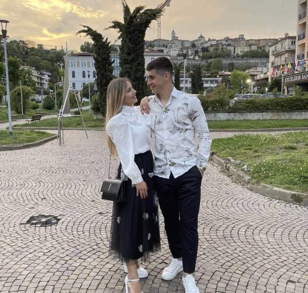 Le couple poste de nombreuses photos de leur bonheur sur Instagram