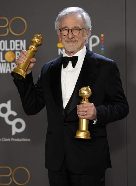 En nœud pap' lui aussi : Steven Spielberg, récompensé pour son film autobiographique The Fabelmans.
