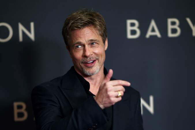 Brad Pitt a fait sensation sur le tapis rouge de l'avant-première parisienne de Babylon samedi 14 janvier