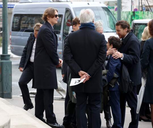 ... ses fils Jean et Pierre Sarkozy.