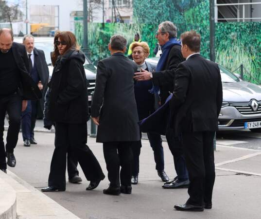 Des personnalités avaient aussi fait le déplacement pour soutenir la famille Sarkozy.