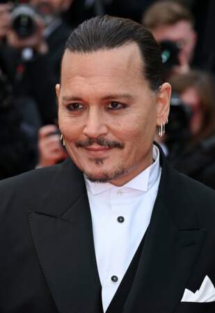 L'arrivée très acclamée de Johnny Depp sur le tapis rouge de Cannes 2023