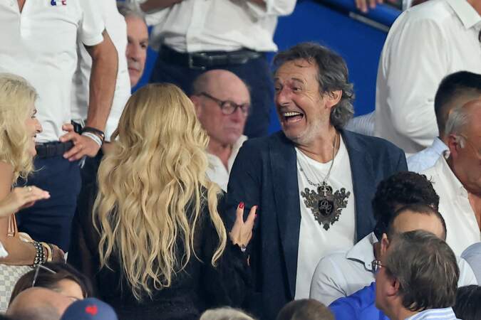 Jean-Luc Reichmann tout sourire au Stade de France
