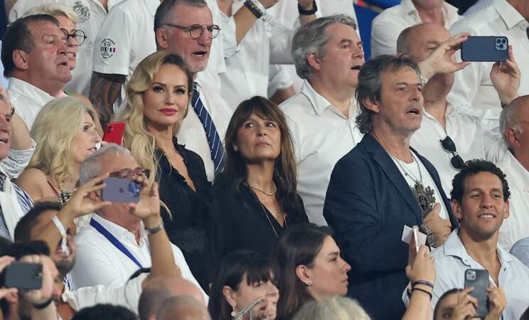 Adriana Karembeu, Jean-Luc Reichmann et sa femme Nathalie Lecoultre profitent du match France/Nouvelle-Zélande
