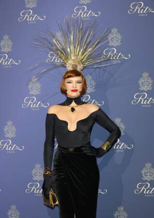 Élodie Frégé a dévoilé un look surprenant lors des 125 ans du Ritz