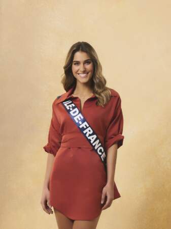 Miss Île-de-France 2023, Elena Faliez, est âgée de 28 ans