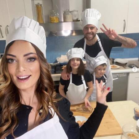 Trop mignon : Emilie Nef Naf, Jérémy Ménez et leur petit famille ont fait la cuisine ensemble pour Tous en cuisine sur M6.