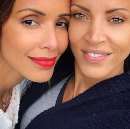 Un joli selfie entre amies (depuis 20 ans !) pour Sonia Rolland et Noémie Lenoir. 