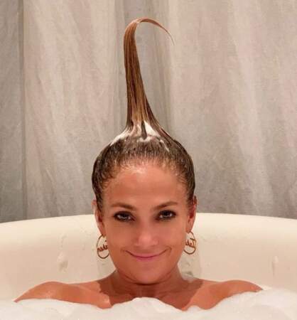 On ne comprend pas bien la nouvelle coiffure de Jennifer Lopez.