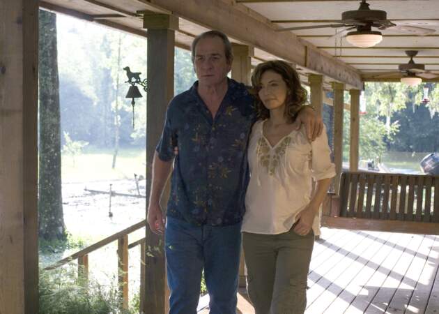 Mary Steenburgen et Tommy Lee Jones, Dans la brume électrique (2009)