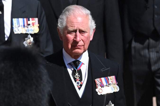 La grande émotion du prince Charles, l'héritier du trône 