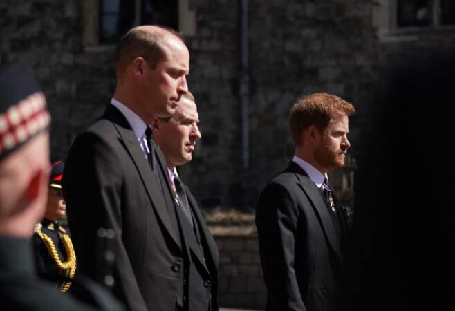 Les princes William et Harry séparés par leur cousin Peter Phillips