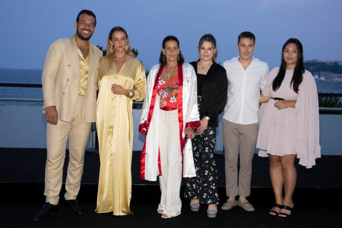 Maxime Giaccardi, Pauline Ducruet, la princesse Stéphanie de Monaco, Camille Gottlieb, Louis Ducruet et Marie Chevallier ont assisté au gala Fight Aids Monaco 2021, samedi 24 juillet, à Monte-Carlo.