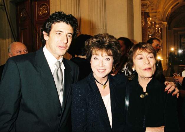 Aux côtés de Patrick Bruel et Annie Girardot à la soiree "Diner de stars", 1998.