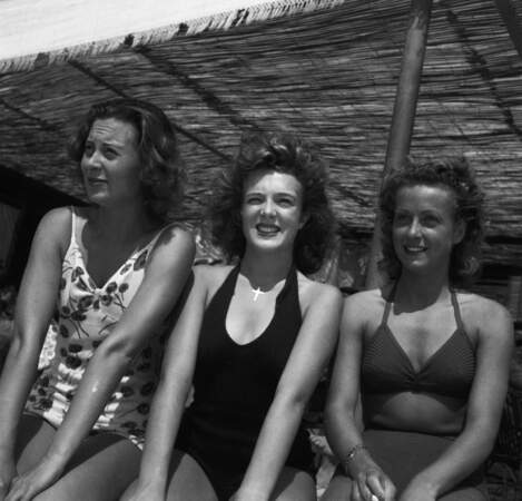 Lors du premier festival de Cannes en 1946: Micheline Presle entre Michèle Morgan et Daniele Darrieux.