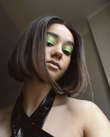 Make-up color-block vert pour Léna Situations et ça lui va super bien.