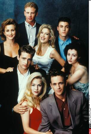 Le cast original de Beverly Hills 90210 en 1993.