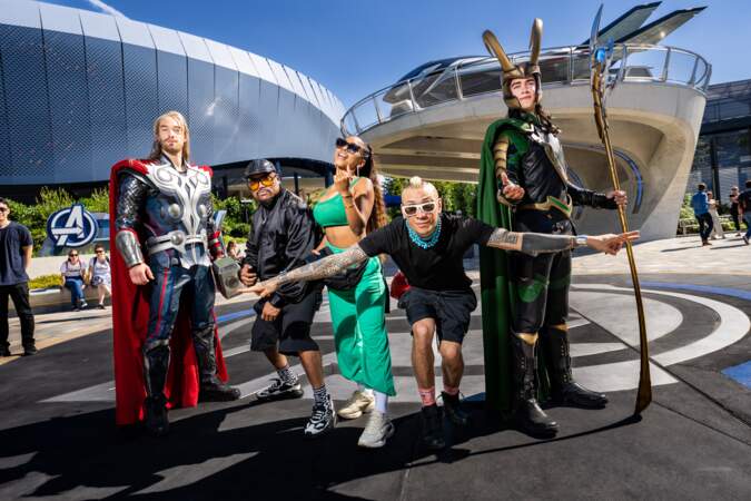 Les Black Eyed Peas avec Thor et Loki 